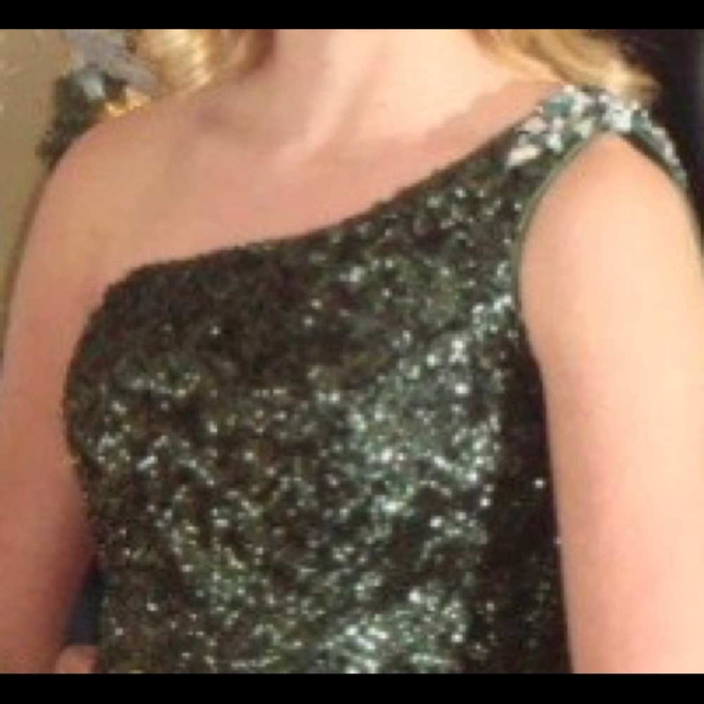 JOVANI EMERALD GREEN ONE SHOULDER MERMAID DRESS - Picture 2 of 3